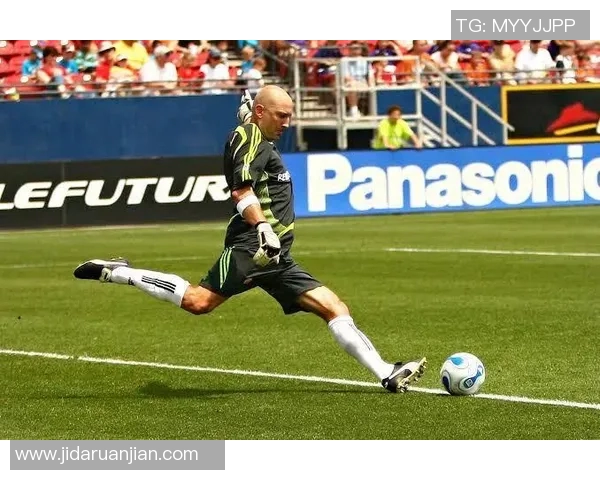 欧洲足球明星大脚精彩瞬间大集合展现球场风采与激情的完美画面